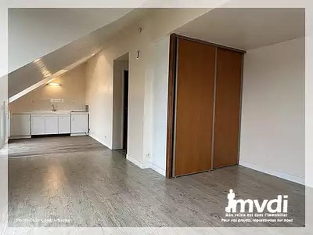 Ancenis Saint Géréon 44150 Location appartement 1 pièce t1 au dernier étage cave