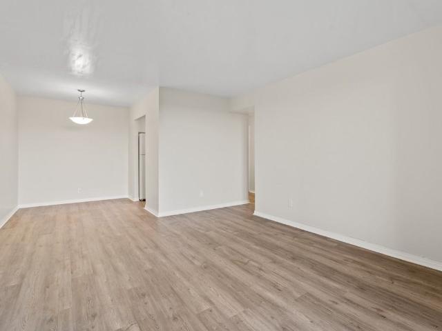 Anchorage Apartments 1 Bedroom Apartment for Rent at 2930 Wildwood Dr, Windsor, ON N8R 1Z3 Forest Glade