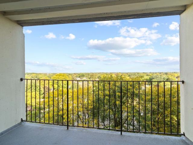 Anchorage Apartments 1 Bedroom Apartment for Rent at 2930 Wildwood Dr, Windsor, ON N8R 1Z3 Forest Glade