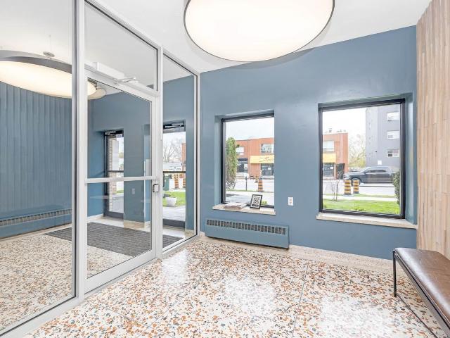 Anchorage Apartments Studio Apartment for Rent at 435 Kerr St, Oakville, ON L6K 3C2 Central Oakville