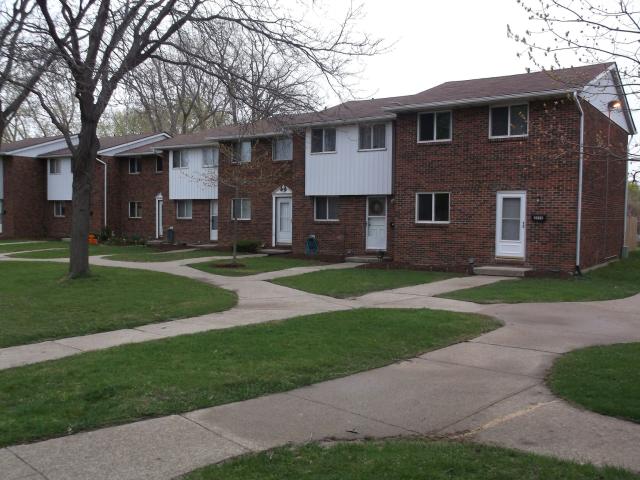 Anchorage on the Park Townhomes 3 Bedroom Townhouse [object Promise] for Rent