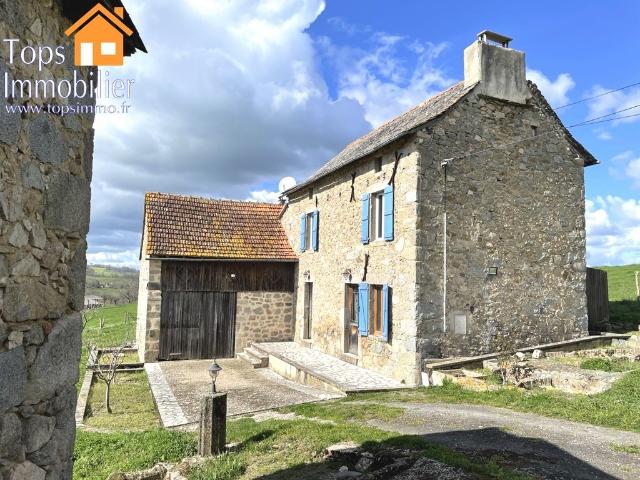 Ancien corps de ferme 96m² La Fouillade