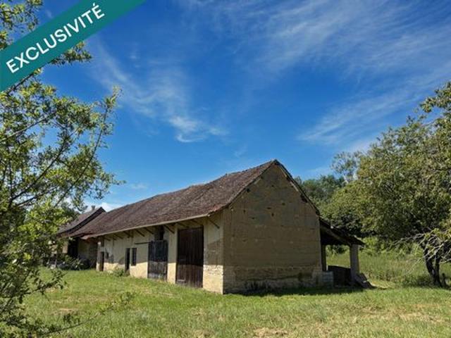 Ancien corps de ferme à rénover