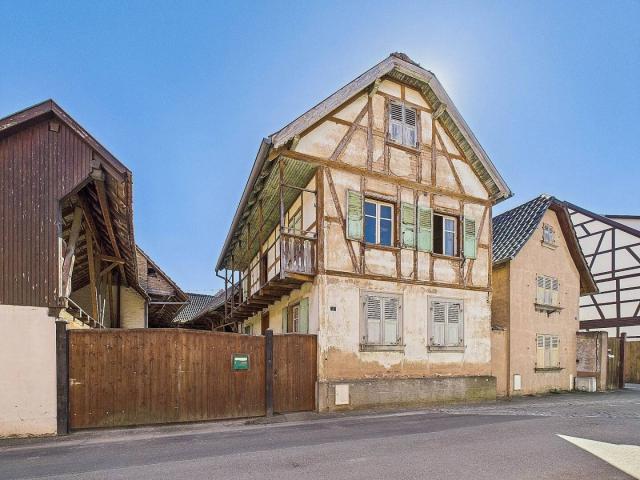 ancien corps de ferme a renover