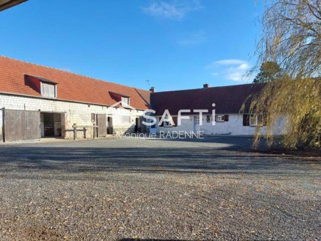 Ancien corps de ferme de plain pied