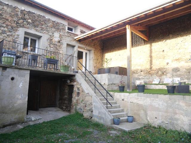 Ancien Corps De Ferme SAINT ROMAIN EN JAREZ
