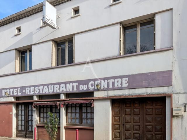 Ancien hôtel restaurant, nombreuses possibilités de projet!