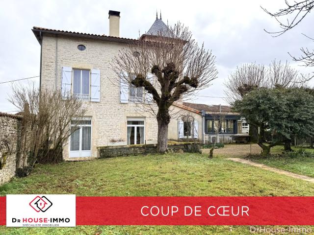 Ancien Logis avec dépendances secteur Ruffec
