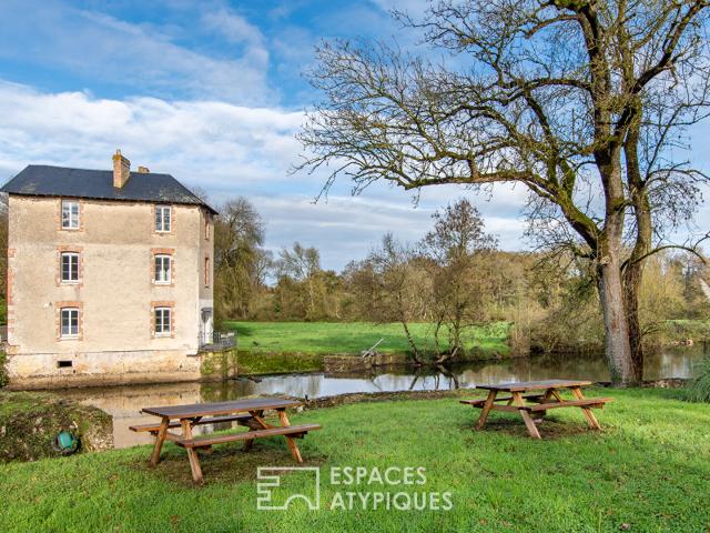 Ancien moulin à eau entièrement rénové