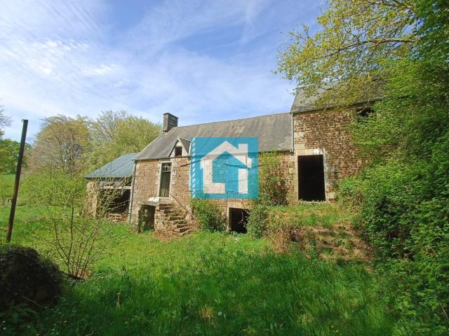 Ancien moulin à rénover sur 4 ha de terrain à Coulouvray Boisben
