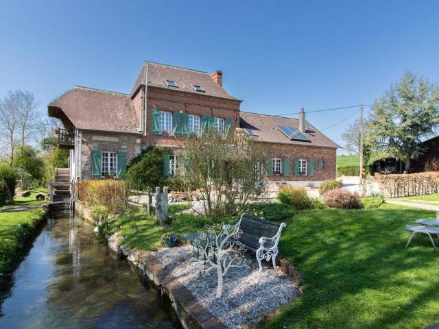 Ancien moulin aménagé en confortable maison de famille proch. 264m² Neufchâtel En Bray