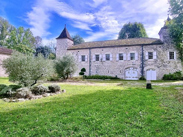 Ancien moulin du Xiii ème 685m² Lauzerte