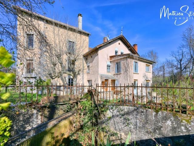 Ancien Moulin sur 1,3 Ha de terrain à MESSIMY 69