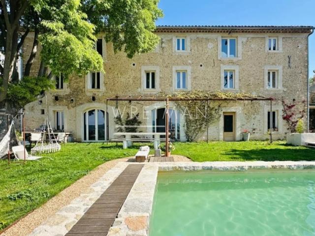Ancien mas rénové avec vue village à pied Fayence