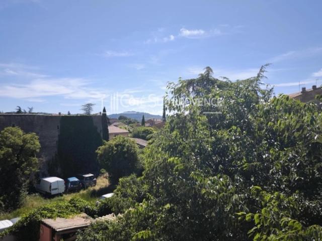 Ancien relais de poste avec Rooftop à Villes sur Auzon