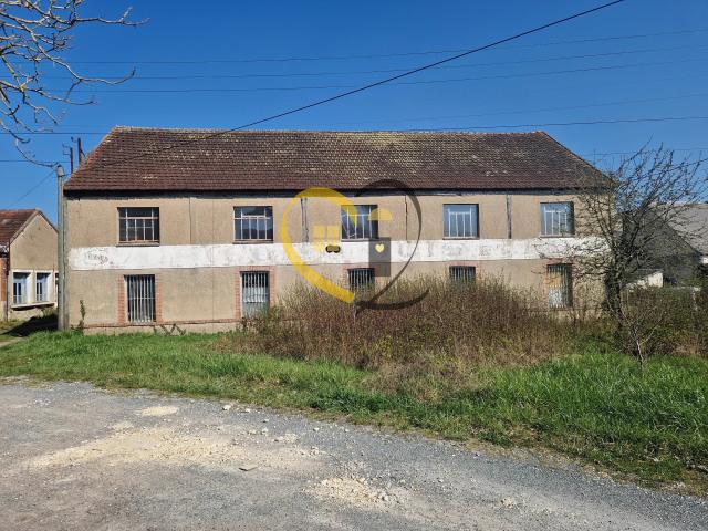 Ancienne Usine 3500m2 10 bâtiments