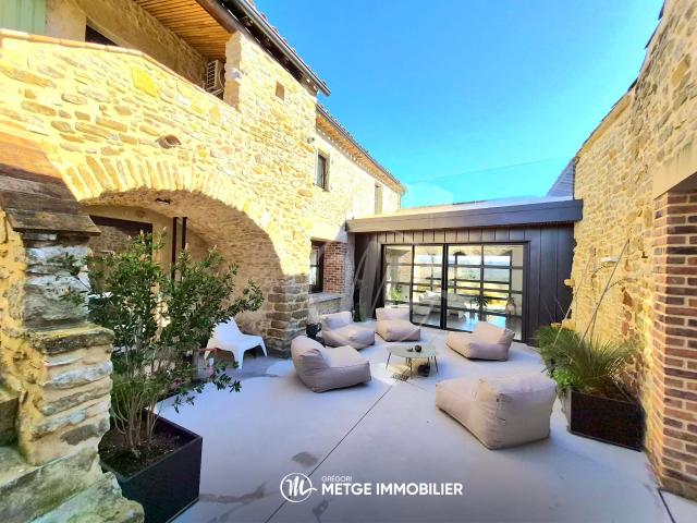Ancienne bastide entièrement rénovée