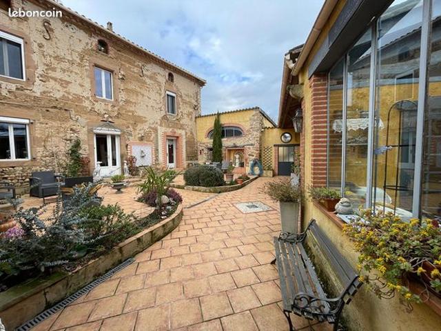 Ancienne bastide rénovée et authentique