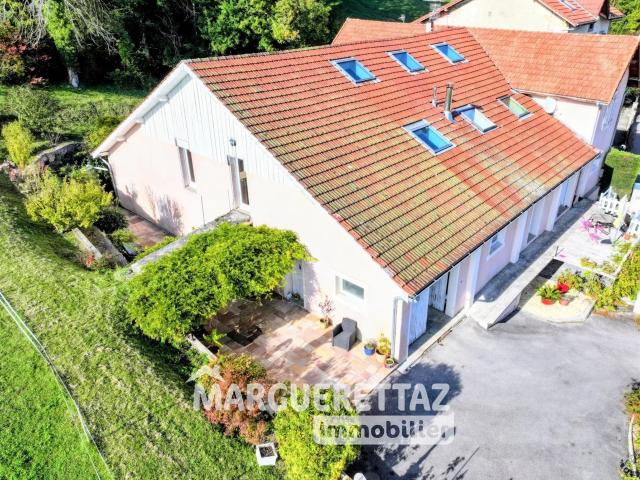 Ancienne bâtisse rénovée 422m² Viuz en Sallaz