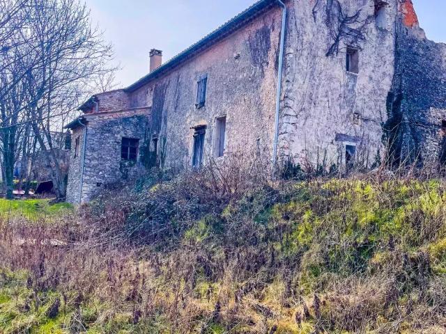 ancienne bergerie de 131 m²
