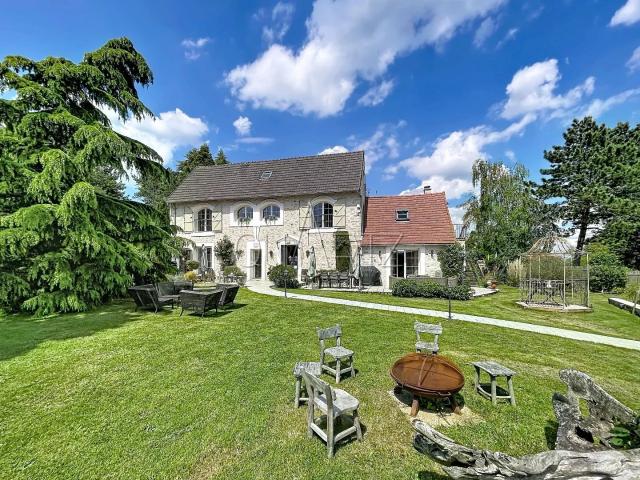 Ancienne bergerie entièrement restaurée à 45 minutes de Paris