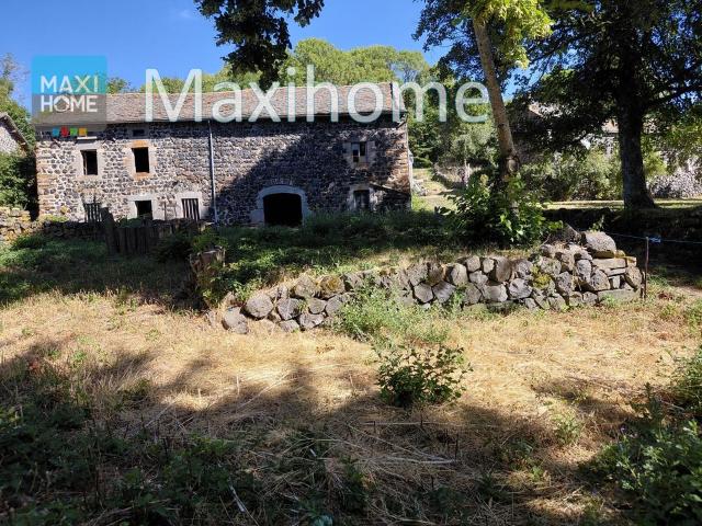 Ancienne ferme à rénover 316m2 exploitables Terrain de