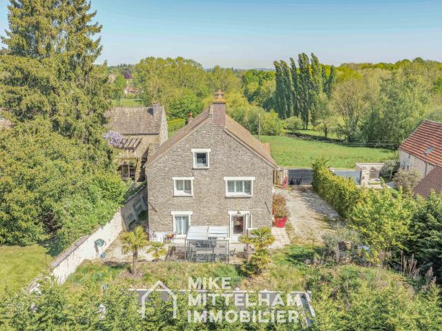 ANCIENNE FERME RÉNOVÉE EXCLUSIVITÉ MMI
