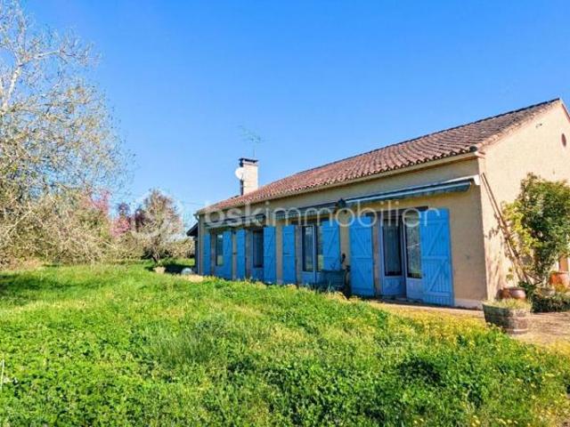 Ancienne grange en pierre sur 2,7 hectares avec vue dégagée au calme