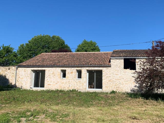 Ancienne grange rénovée en habitation Coup de coeur assuré