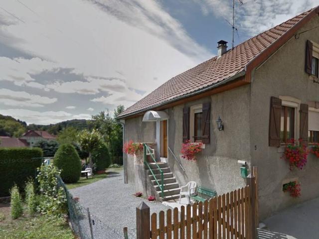 Ancienne maison de village à rénover