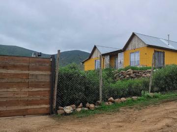 Andacollo, Parcela, con 2 casas, agua y luz. 41675