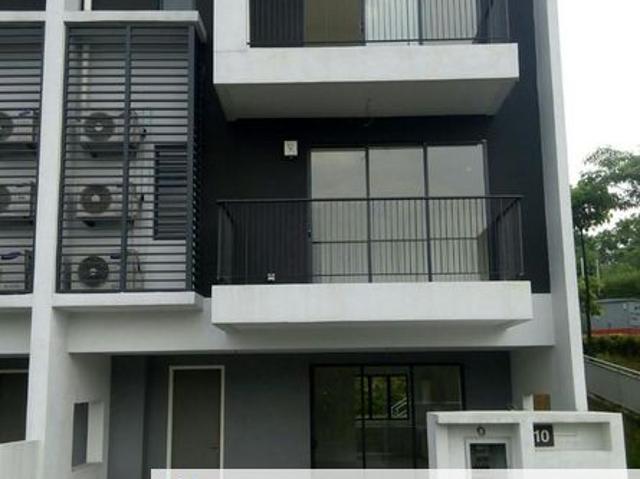 Andana Villa @ D'Alpinia