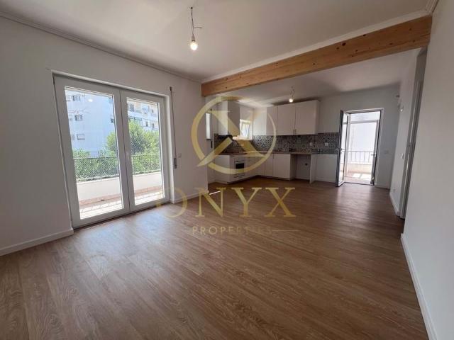 Andar de moradia | Arrendamento | Parede