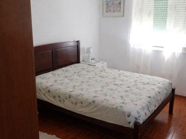 Andar De Moradia T1+1 | Oliveira Do Douro, Vila Nova De Gaia | 26064090947