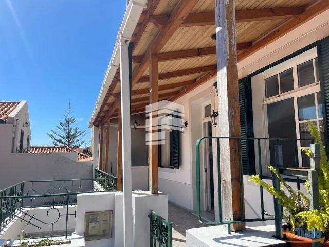 Andar de Moradia T1 transformada em T2 São Pedro | 26084085720