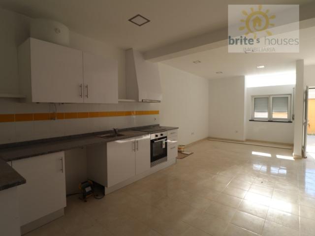 Andar de moradia T2 para arrendamento