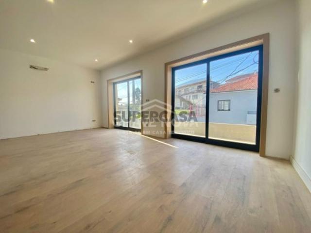 Andar de Moradia T3, à Sete Caminhos, Gondomar