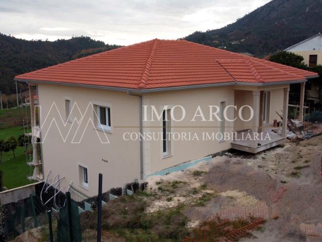 Andar de Moradia T3 em Construção