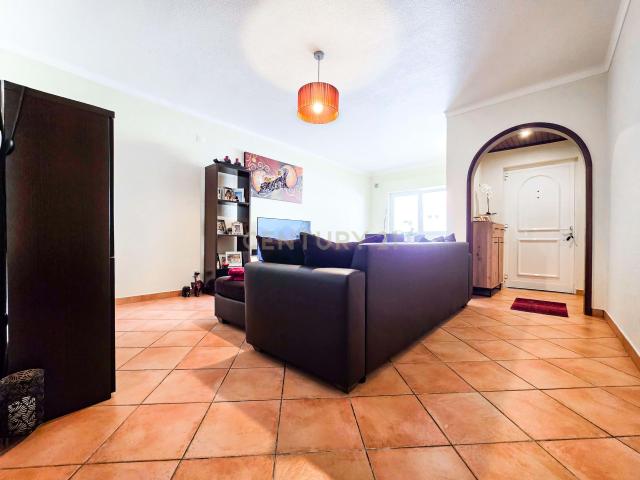 Andar de Moradia T3 em Quinta do Conde, Sesimbra