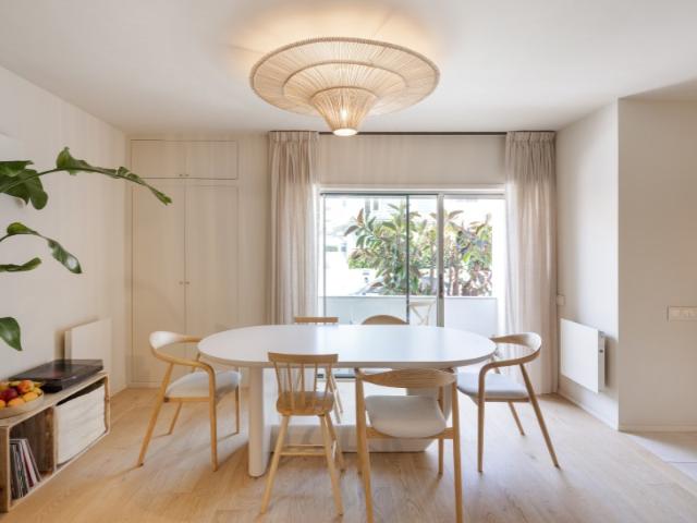 Andar de Moradia V4+1 Duplex de 2 Frentes Totalmente Remodelada junto à Praia de Leça da Palmeira