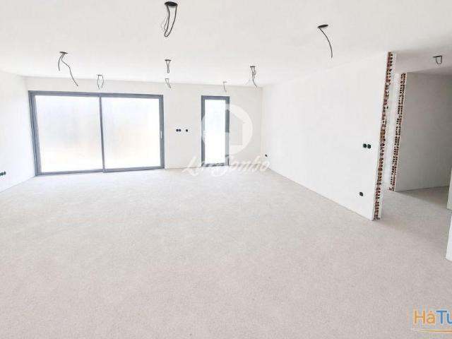 Andar Moradia em Barcelos | 26084094478