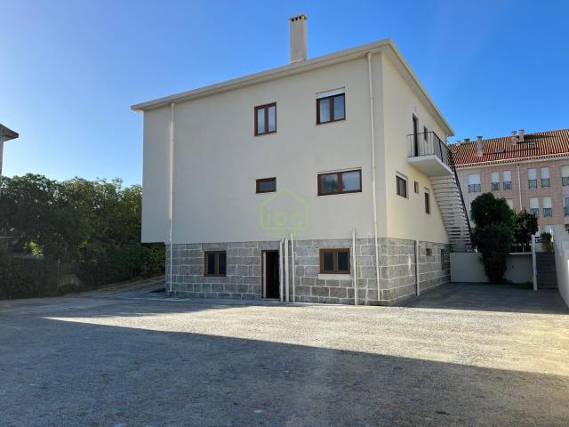 Andar moradia T4, Vila Do Conde, Vila do Conde | BPI Expresso Imobiliário