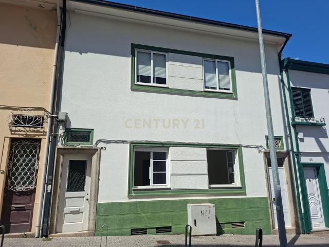 Andar Moradia T3 a venda na melhor zona central de Vila Nova de Gaia