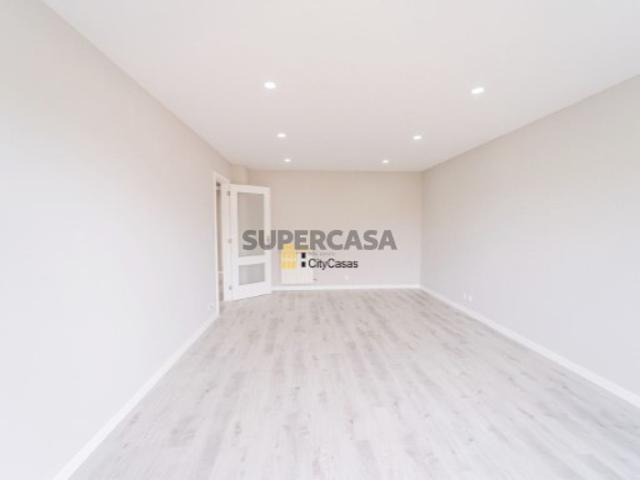 Andar Moradia T3 c/ Garagem e Sótão | Rio Tinto