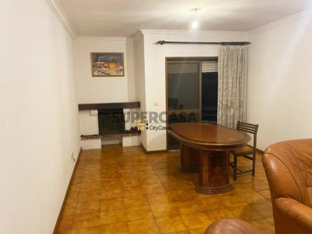 Andar Moradia T3 c/ Garagem | Forno