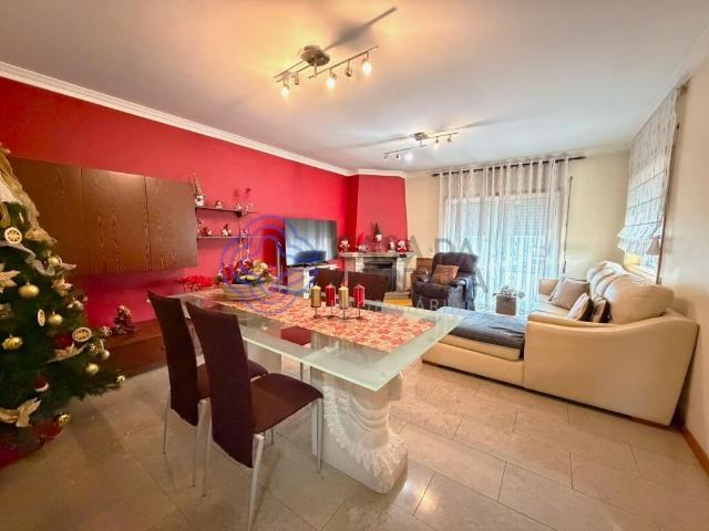Andar Moradia T3 em Campo, Valongo