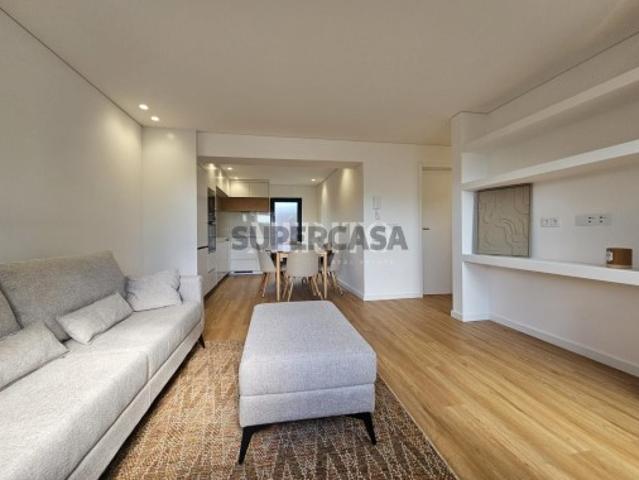 Andar Moradia T3 pronto habitar