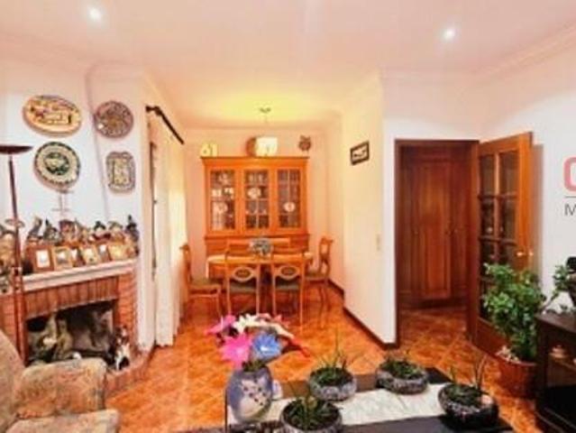 Andar Moradia T3 103m² Mafamude