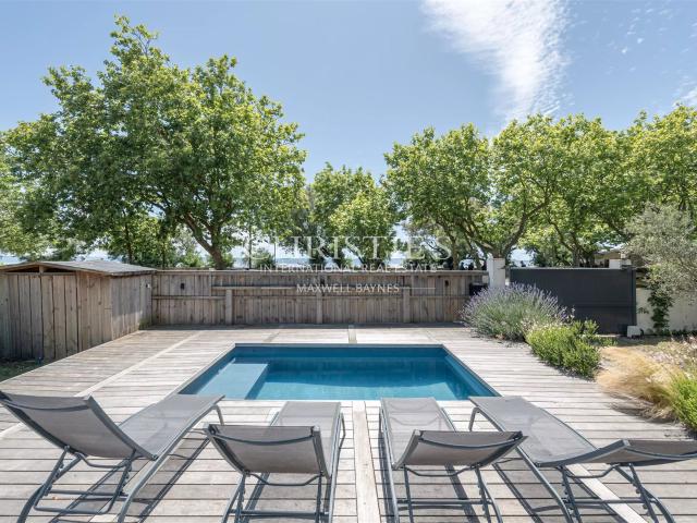 Andernos, 1ère ligne avec piscine et 5 chambres 151m² Andernos les Bains