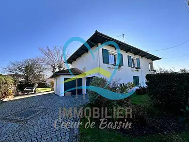 Andernos les Bains 33510 Achat / Vente maison 6 pièces t6 au dernier étage terrasse